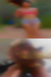 45 black girls horny curvy and delicious.